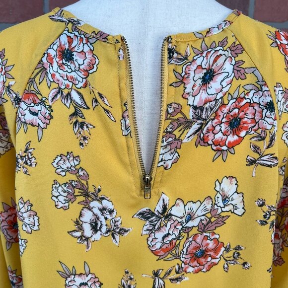 Yellow Floral Bell Sleeve Blouse - Small Petite - Picture 12 of 13
